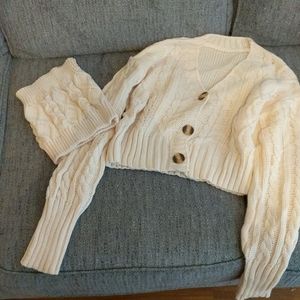 Long sleeve crop top sweater